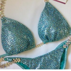 Competition bikini for bikini female (never worn)